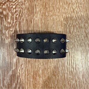 Hot Topic spiked bracelet
